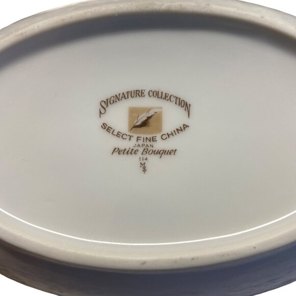 Signature Collection Fine China Gravy Boat w/ Handle Petite Bouquet Japan - Picture 5 of 7